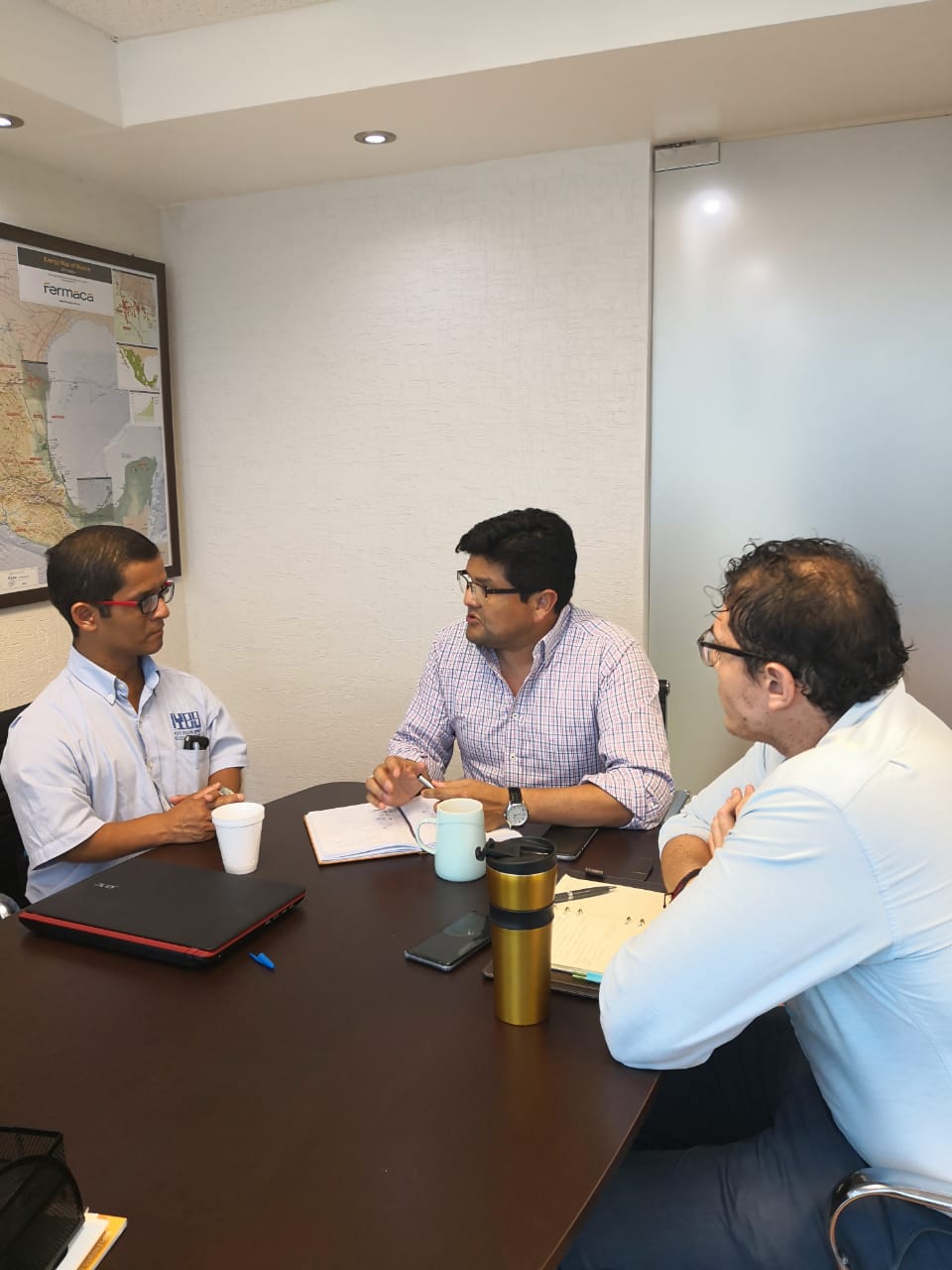 Reunión con el director general de YES México AC. Agencia de Energia